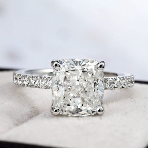 Cushion Cut Engagement Ring 