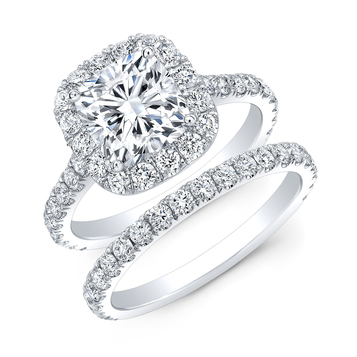 Cushion halo engagement ring set