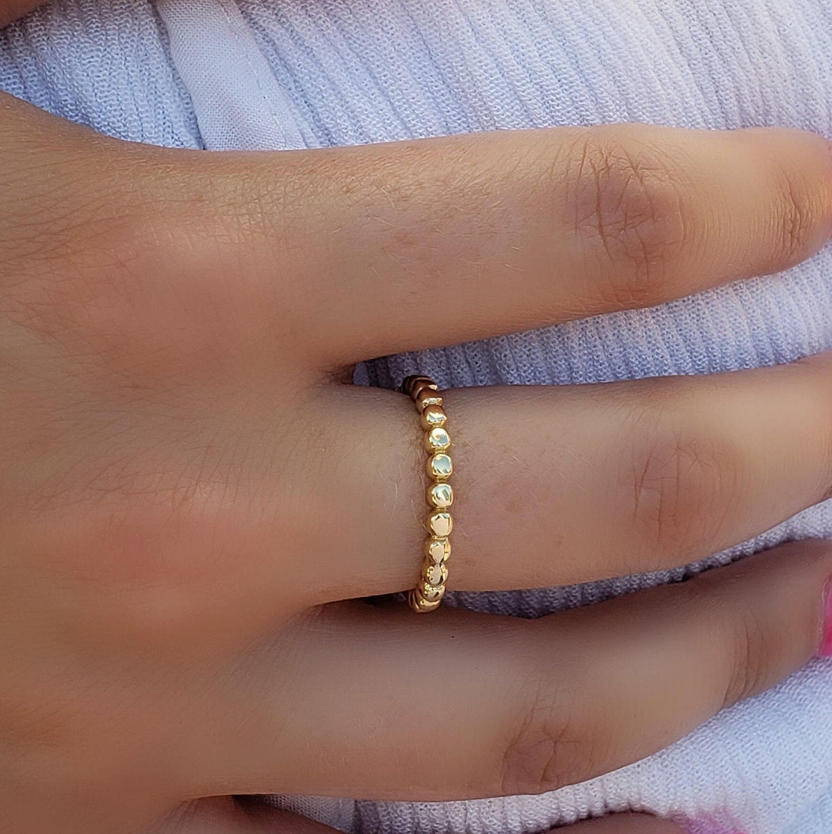 Stackable gold ring