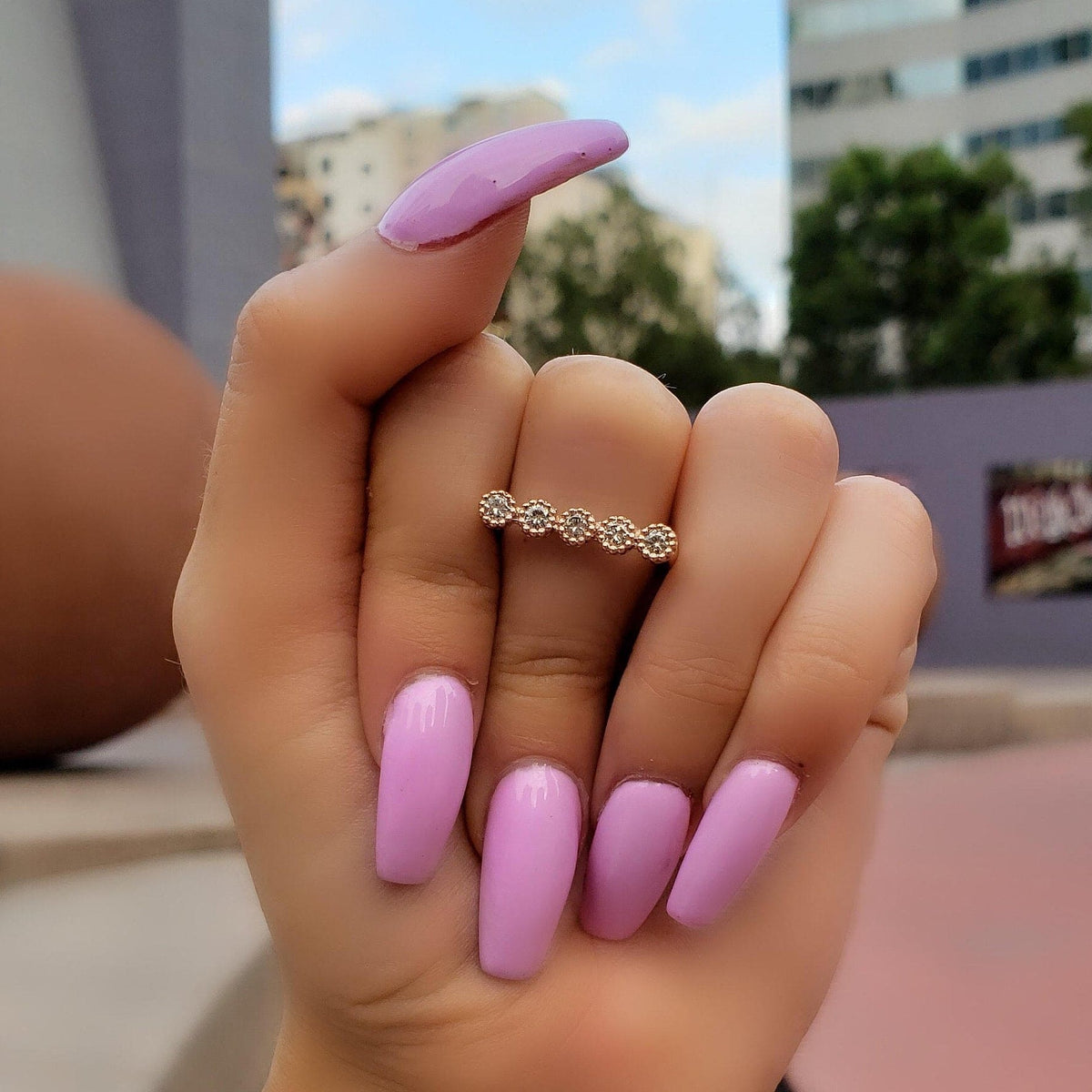 Bezel diamond bar ring