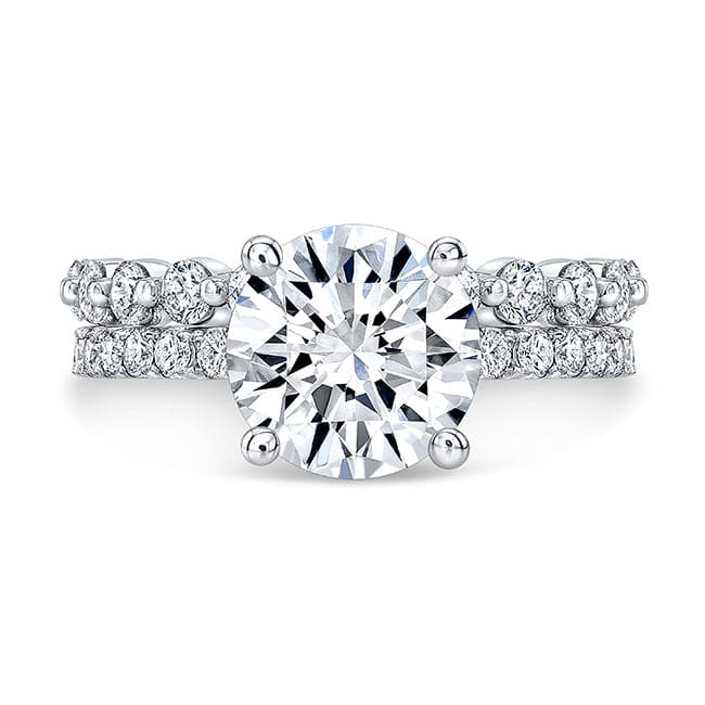 Round Cut Engagement Ring & Matching Band Front View