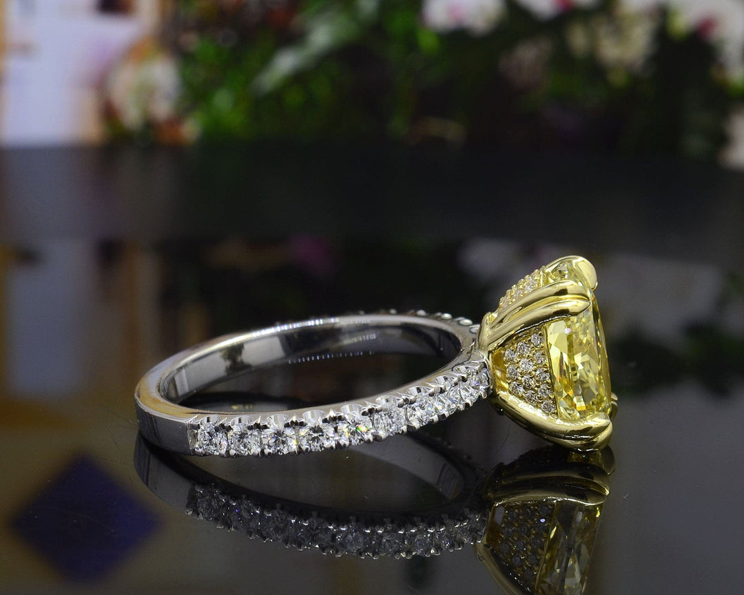 2.70 Ct. Canary Fancy Light Yellow Oval Hidden Halo Engagement Ring VS1 GIA Certified