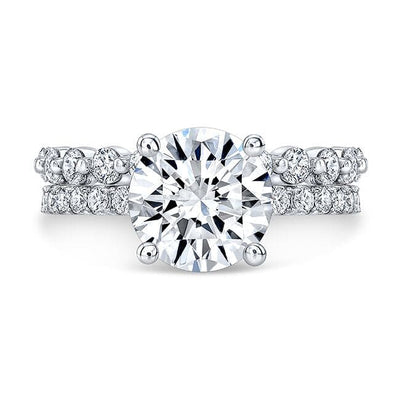 Round Cut Engagement Ring Set